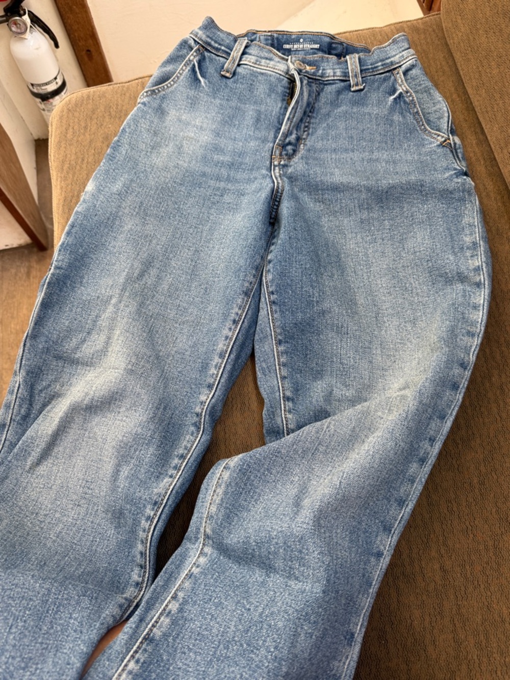 Old Navy Light Blue Cropped Ankle Jeans
